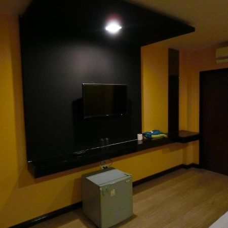 Newyork Suite Hotel Ban Ko  Екстер'єр фото